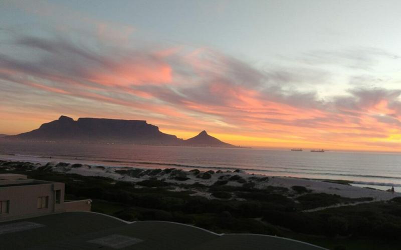 To Let 3 Bedroom Property for Rent in Dolphin Beach Western Cape